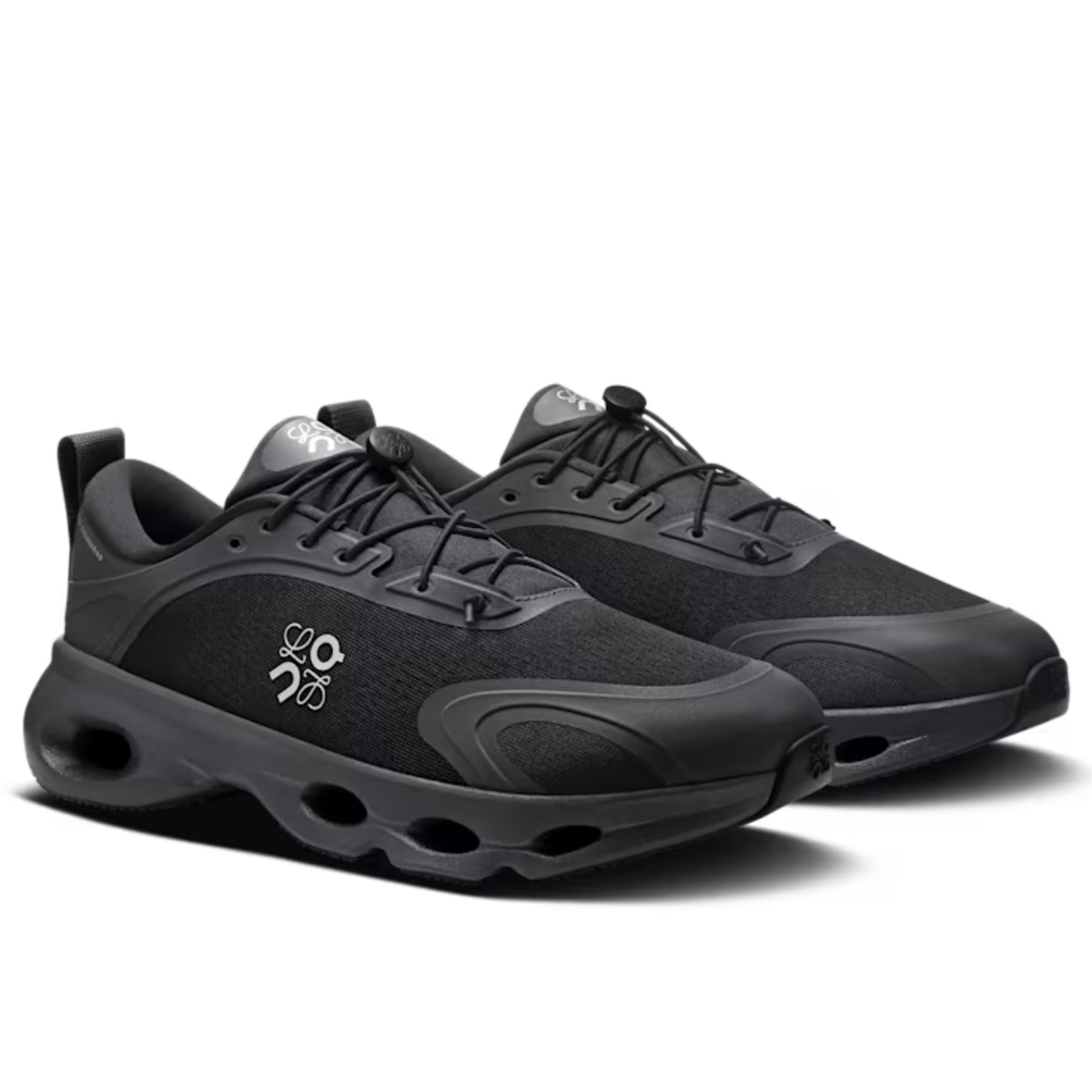 On Running Cloudsolo Black/Black/Black