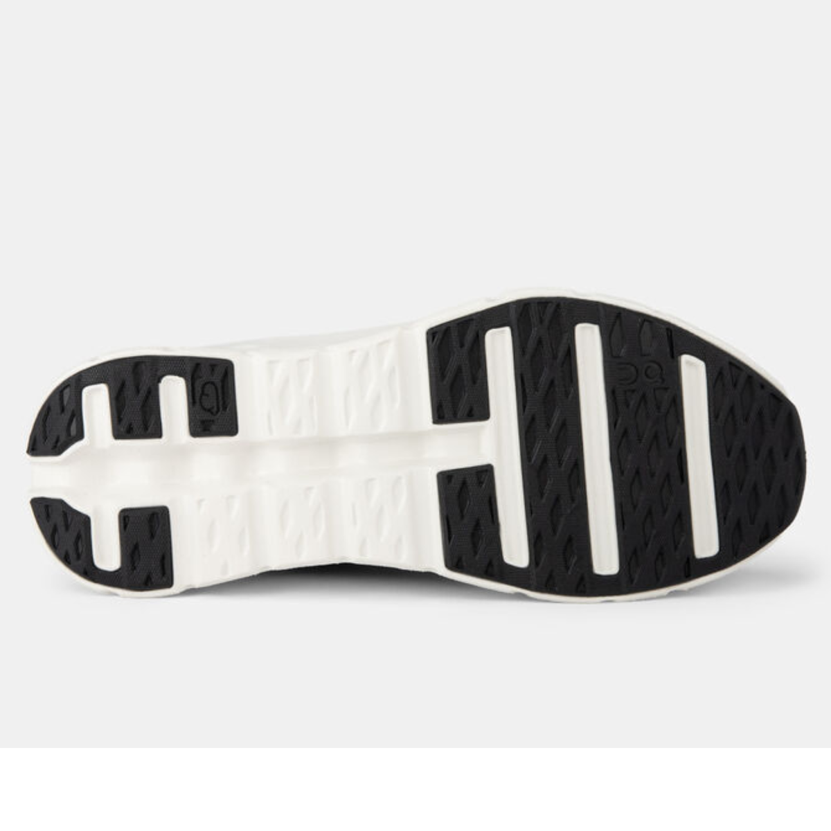 Cloudtilt New Lightweight Casual Shoes for Both Men and Women Black/White