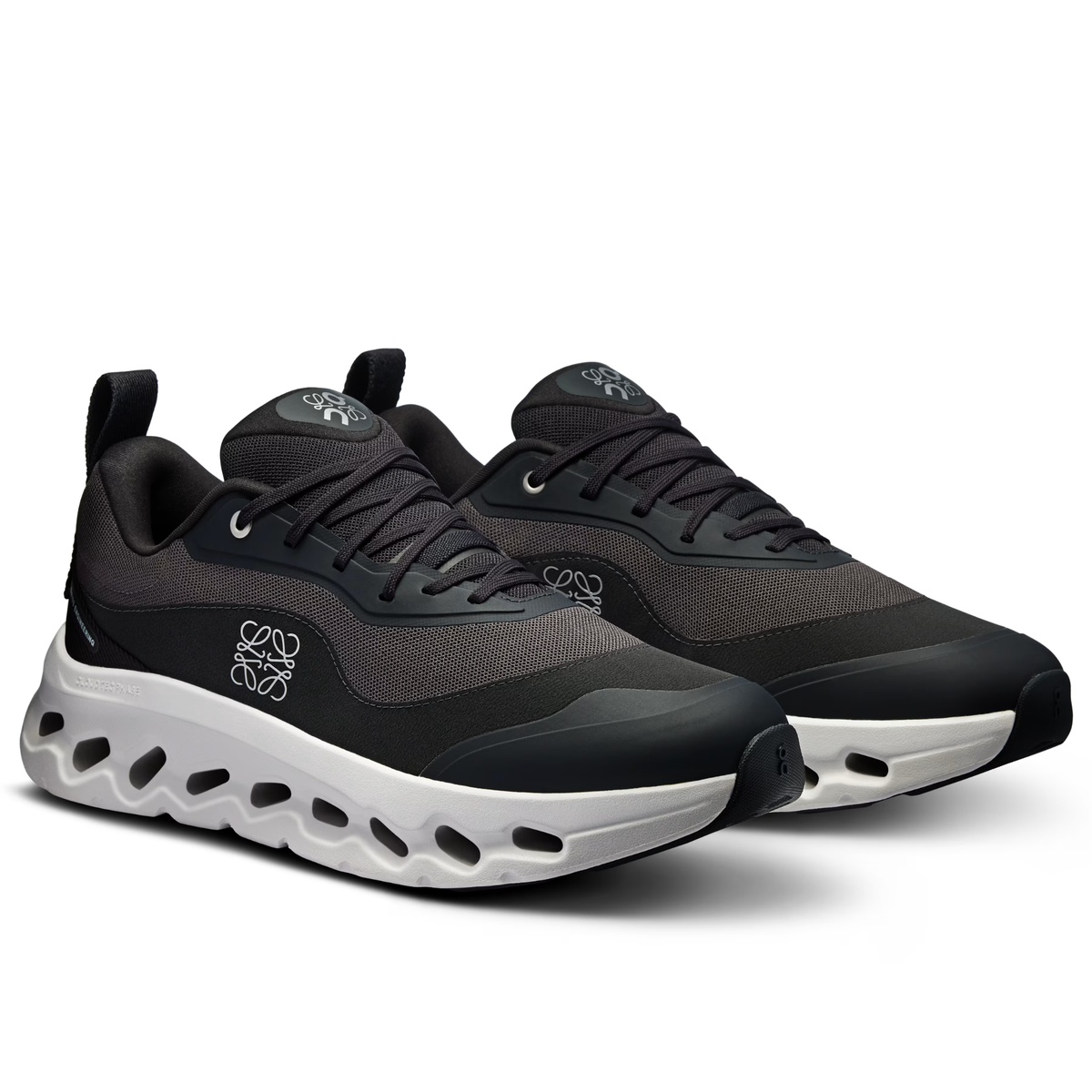 Comfortable and Cushioning Daily Running Shoes for Both Men and Women Black/White