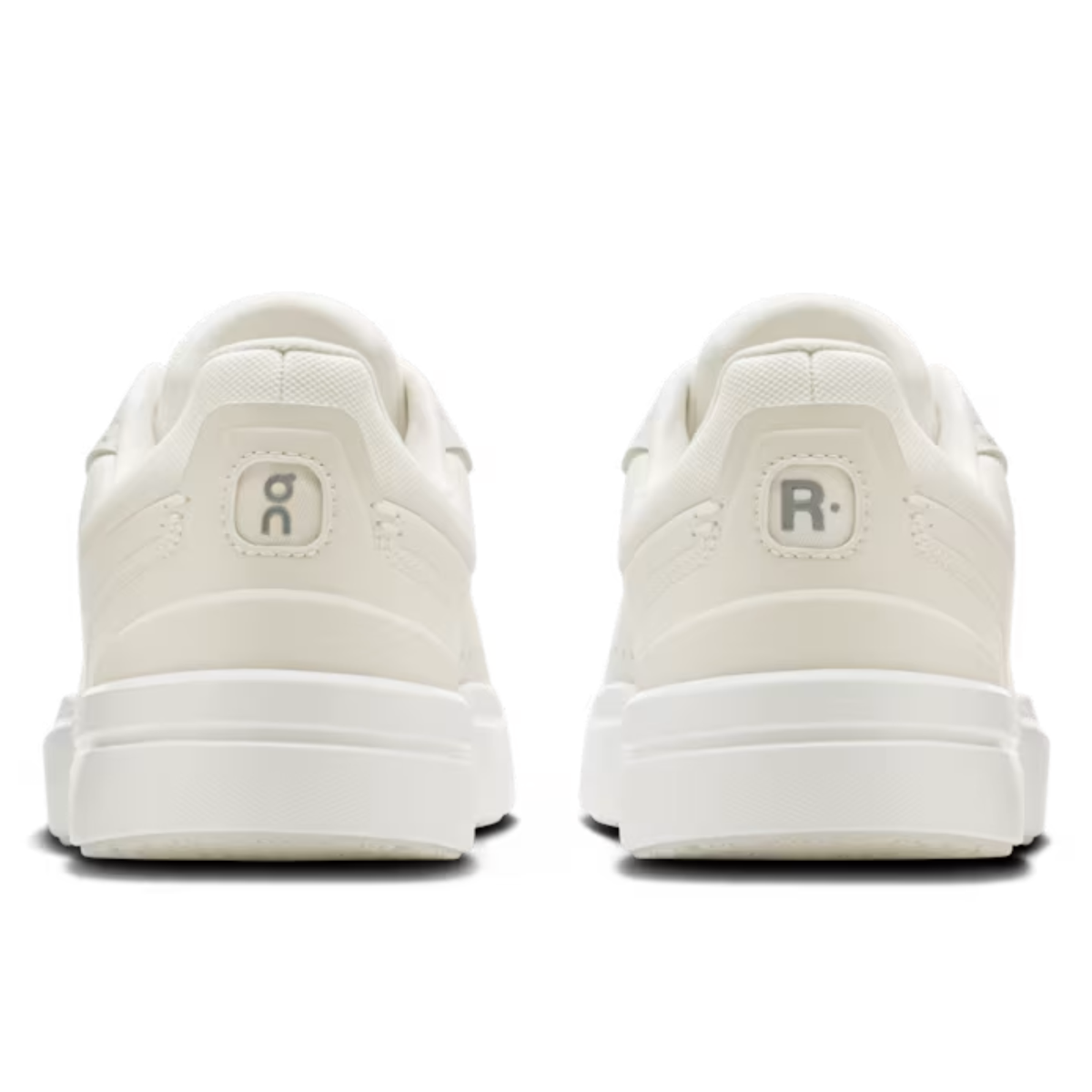 On The Roger Advantage Ivory/Ivory