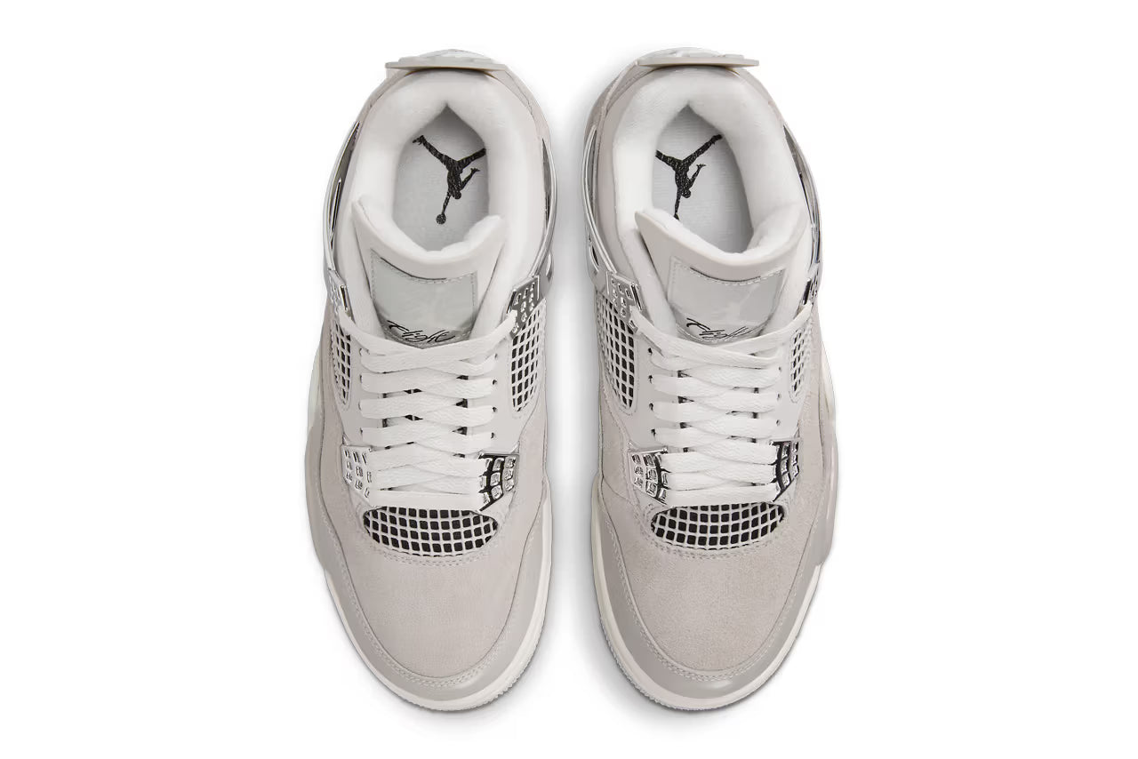 Air Jordan 4 Wmns Frozen Moment