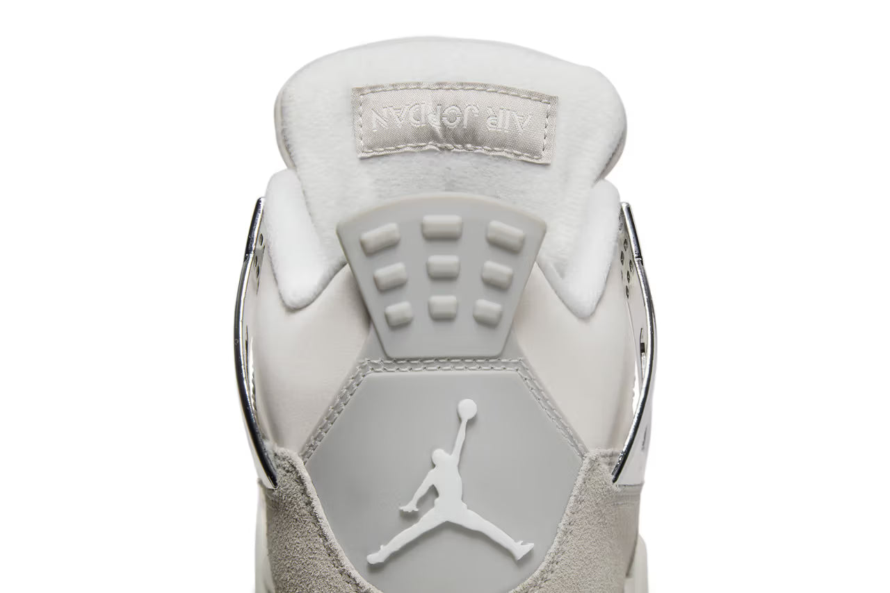 Air Jordan 4 Wmns Frozen Moment