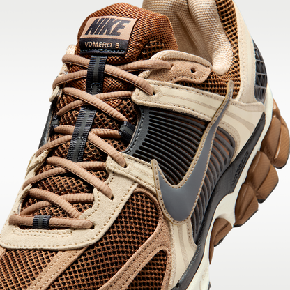 Nike Zoom Vomero 5