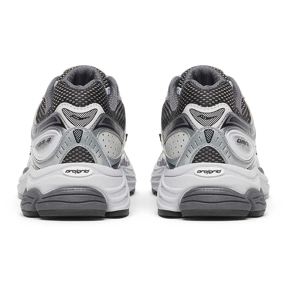 Saucony ProGrid Omni 9 Microchip