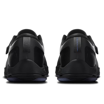 On Running Cloudnova Moon Black/Black