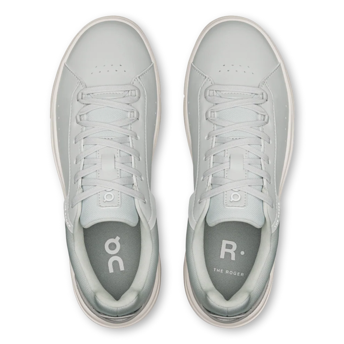 On The Roger Advantage Wolf/Glacier
