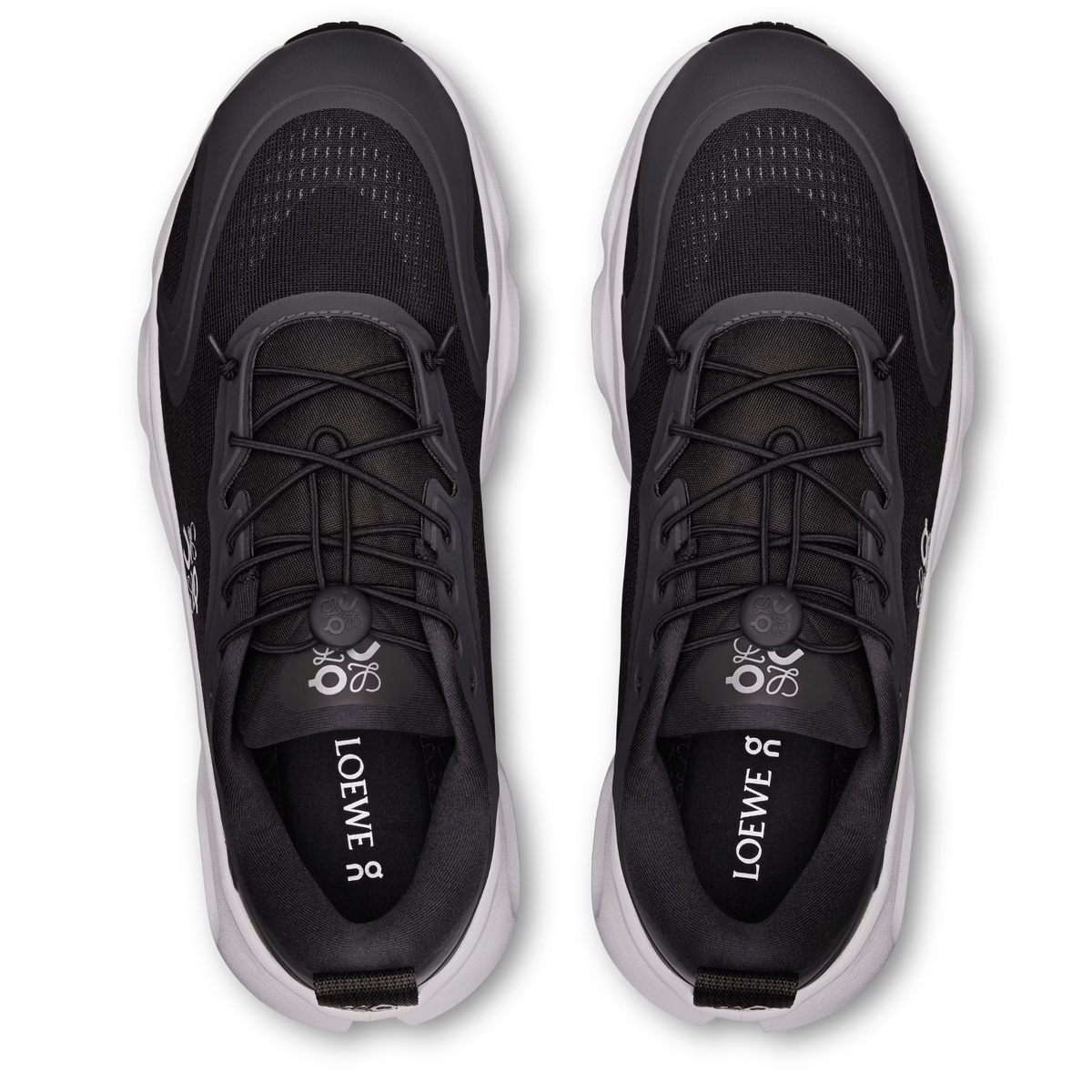 On Running Cloudsolo Black/Black/Black