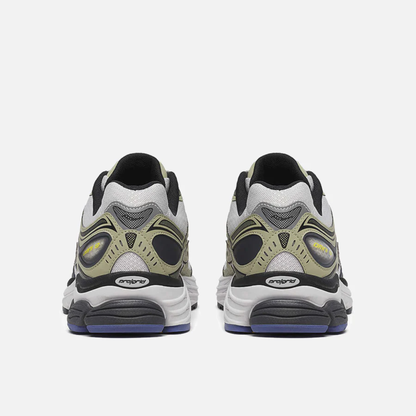 Saucony ProGrid Omni 9 Metallic White Gold