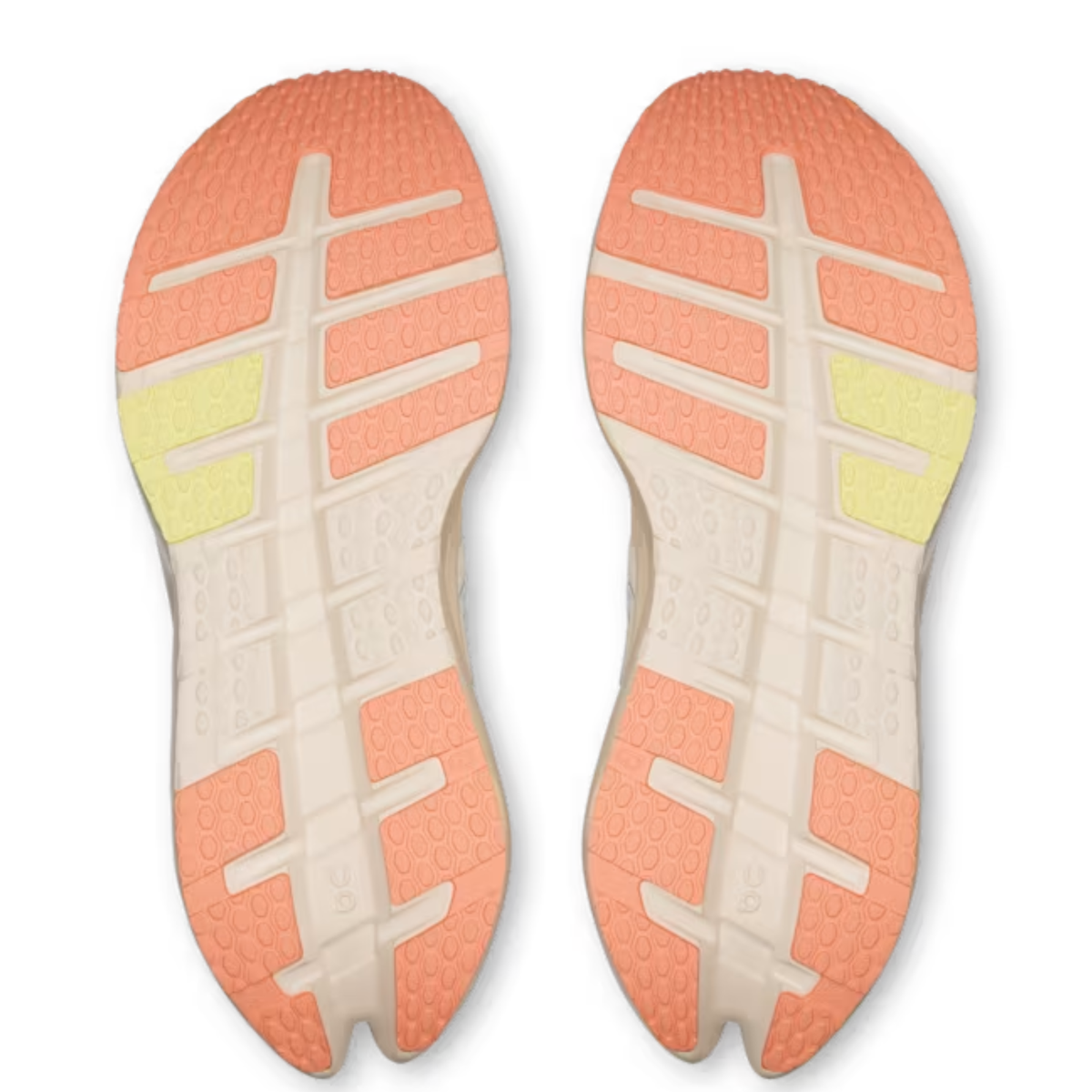 On Running Cloudultra 3 Ivory/Dew