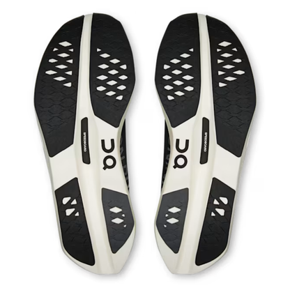On Running Cloudboom Volt White/Black