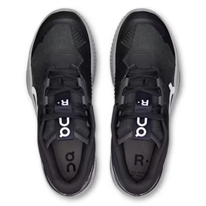 The Roger Pro2 Fire Black/White/Black