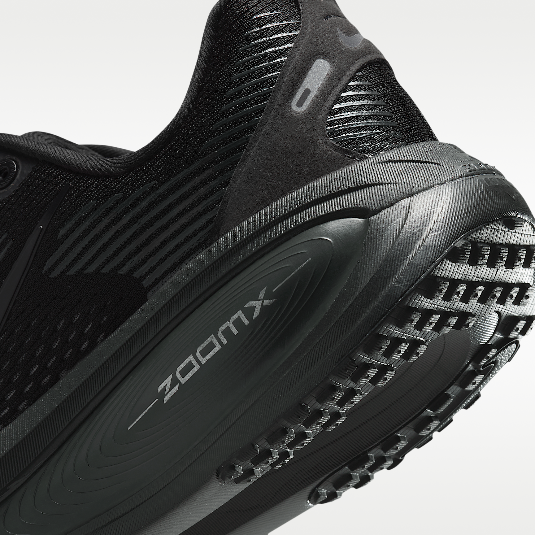 Nike Vomero 18