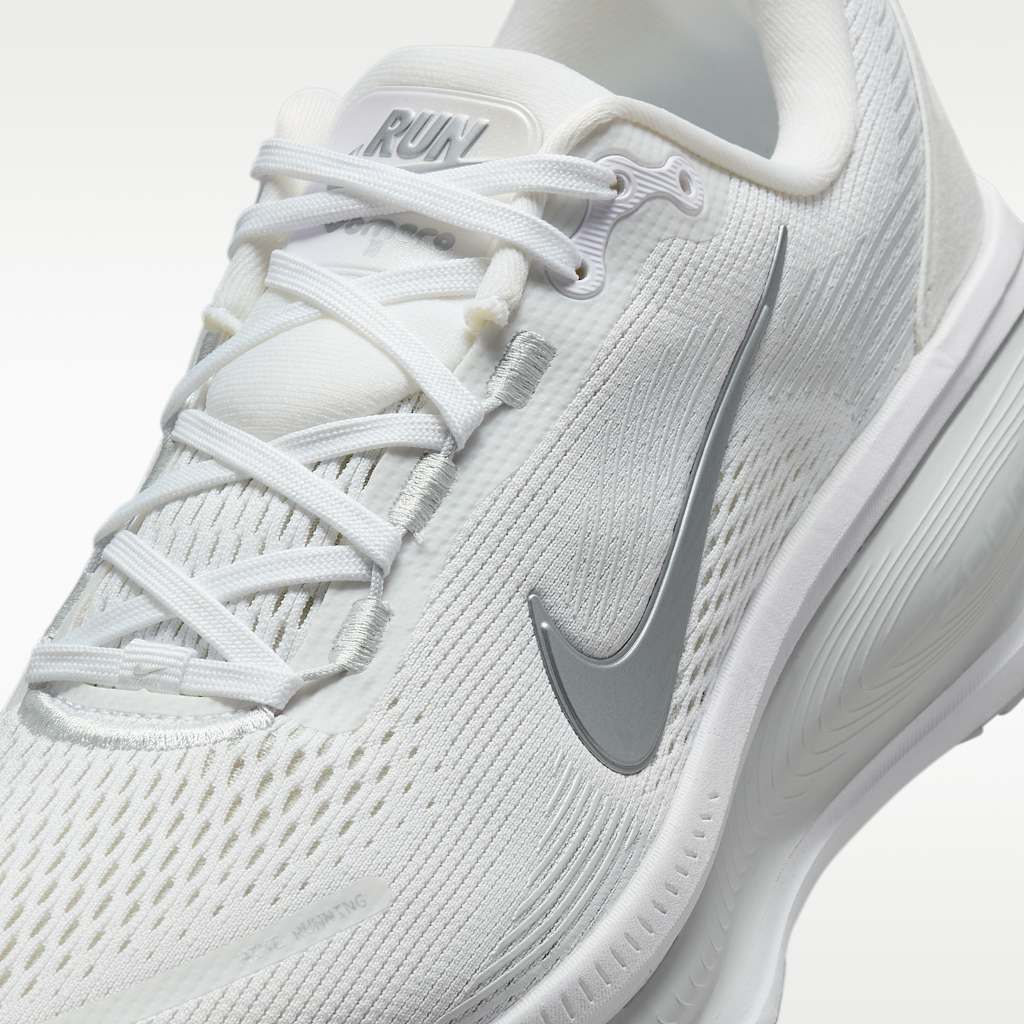 Nike Vomero 18